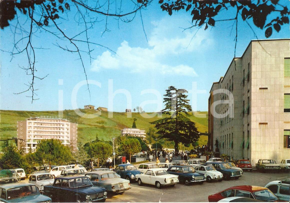 Cartolina originale da collezione 1975 ca TABIANO TERME (PR) Parcheggio dello stabilimento termale Cartolina FG NV 1