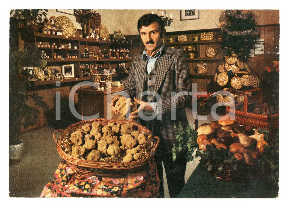 Cartolina originale da collezione 1970 ca MILANO Via Anfossi 13 Casa Fungo e Tartufo di A. BETORI Cartolina 1