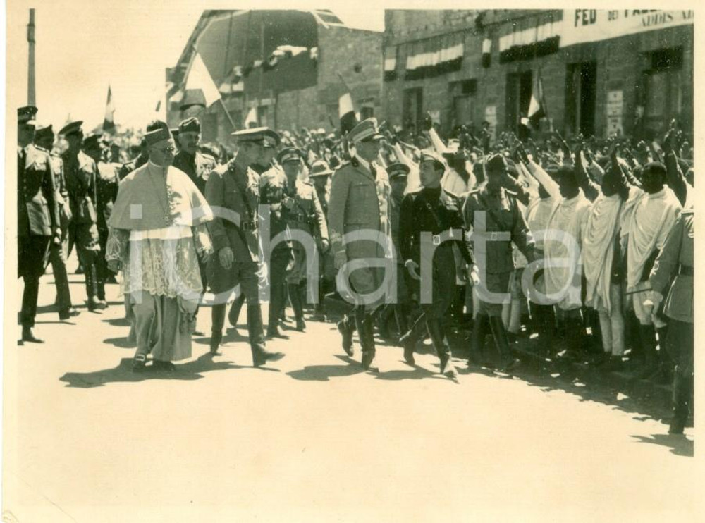 Fotografia d epoca originale 1936 ADDIS ABEBA ETIOPIA AOI VicerÃ¨ Rodolfo GRAZIANI acclamato dagli indigeni 1