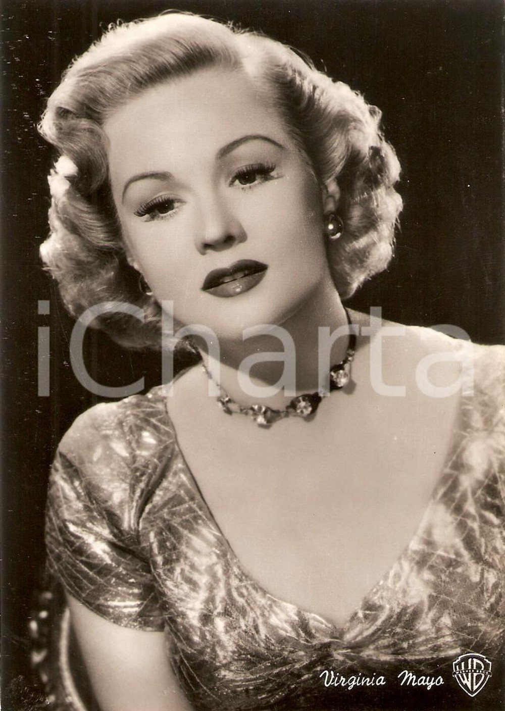 Cartolina originale da collezione 1950 ca CINEMA Actress Virginia MAYO Portrait with necklace *Cartolina FG NV 1