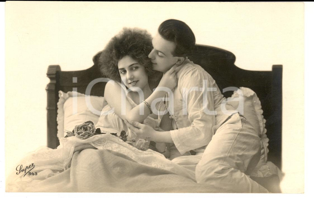 Fotografia d'epoca originale 1920 ca EROTICA VINTAGE La prima notte di nozze -  Ediz. Super nÂ° 943 *Photo 1