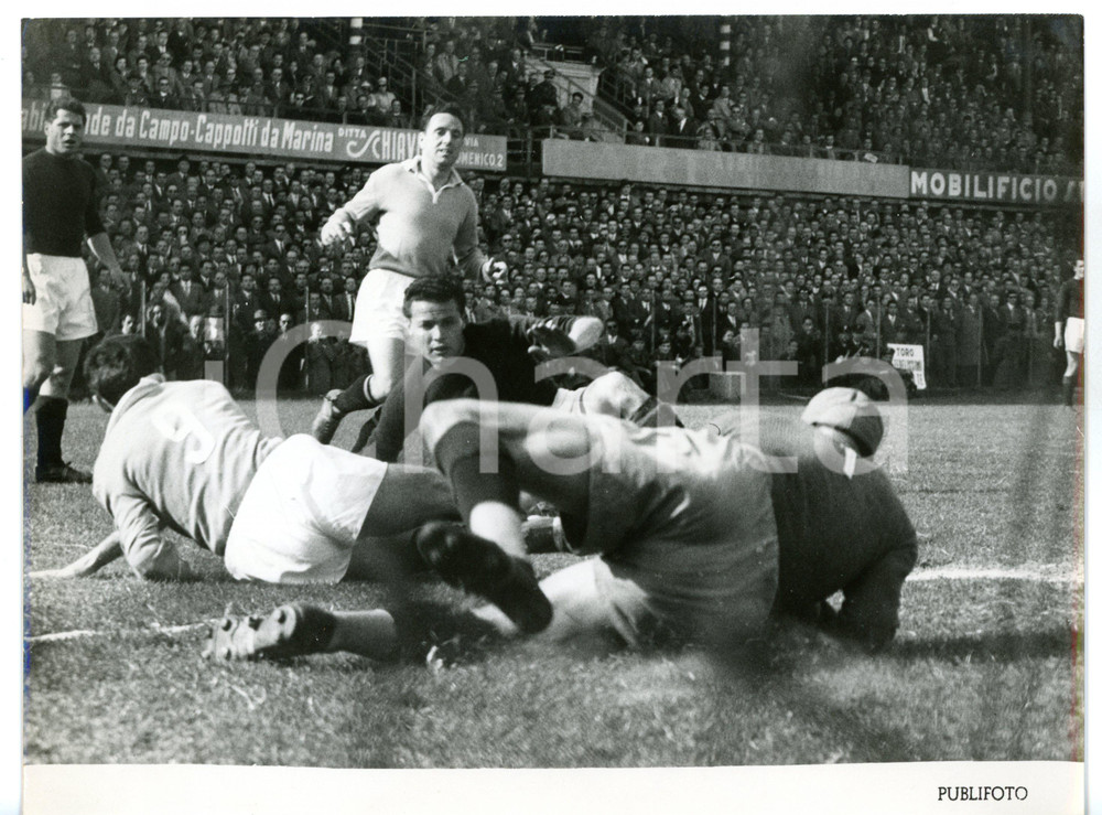 1953 CALCIO Serie A - TORINO-LAZIO 2-0 Giuseppe ROMANO e Lelio ANTONIOTTI *Foto