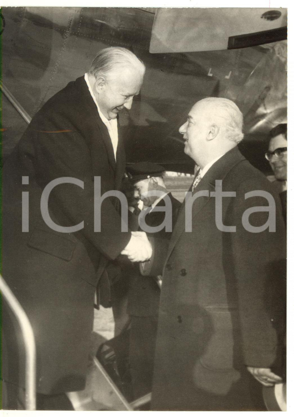 1958 ROMA Hans-Christoph SEEBOHM stringe la mano ad Armando ANGELINI *Foto 13x18