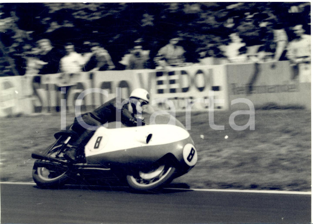 1957 HOCKENHEIM MOTOCICLISMO Prove di Bob McINTYRE su GILERA 500 *Foto