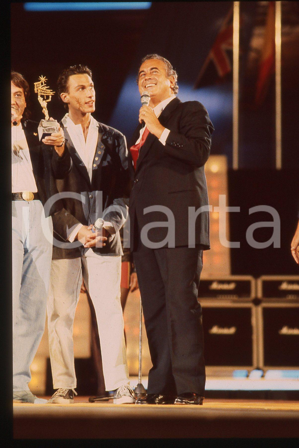 35mm vintage slide* 1988 FESTIVALBAR Vittorio ed Andrea SALVETTI sul palco (3)