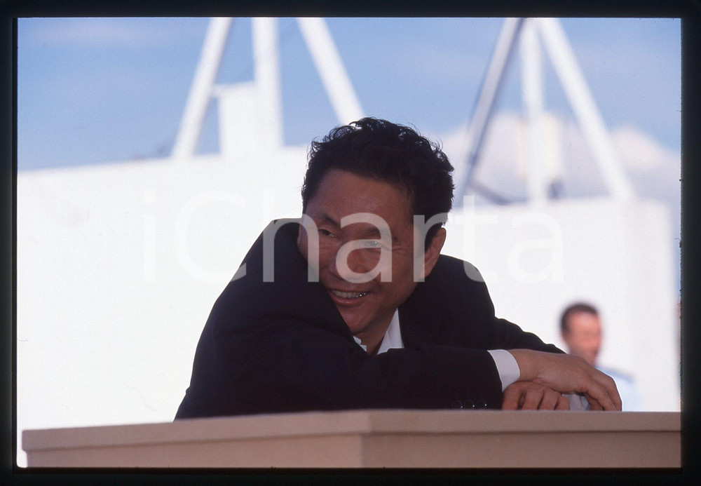 35mm vintage slide* 1999 FESTIVAL DI CANNES Takeshi KITANO Ritratto regista (5)