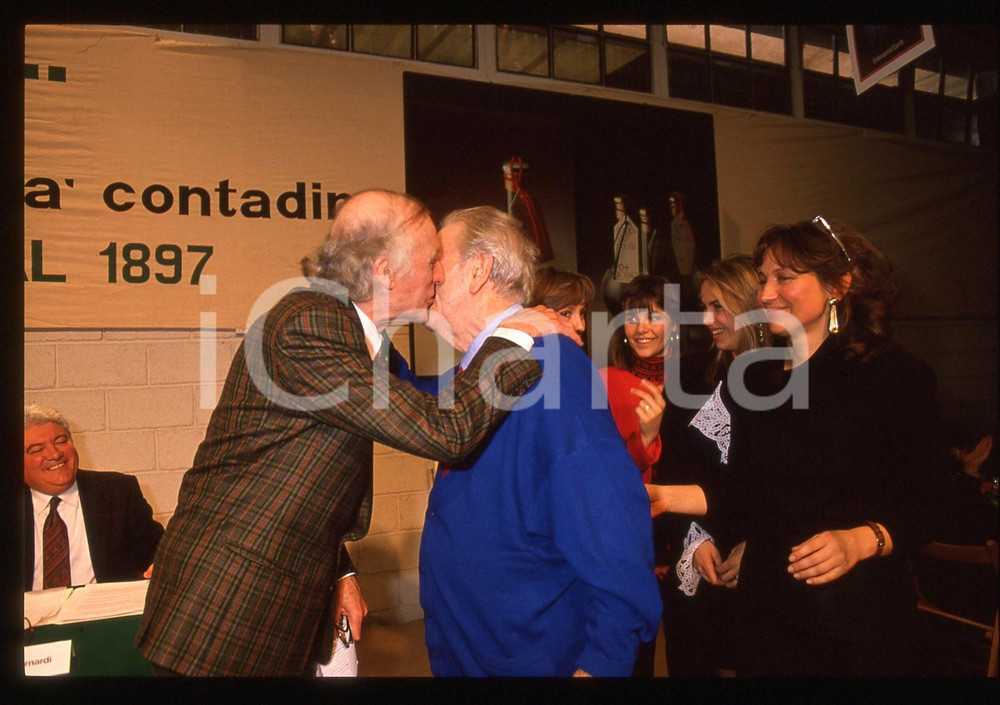 35mm vintage slide* 1989 PERCOTO Mario SOLDATI Jacques BROSSE Premio NONINO (2)