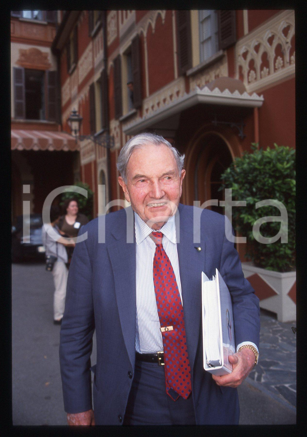 35mm vintage slide* 2000 CERNOBBIO David ROCKEFELLER a VILLA D'ESTE - Ritratto 1