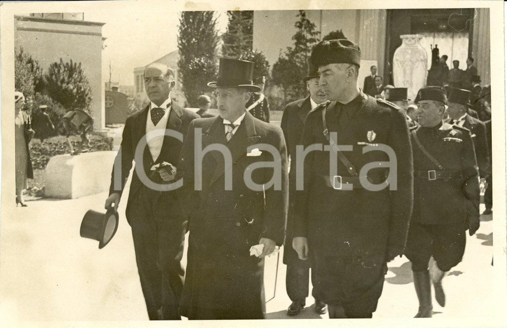 Fotografia d epoca originale 1935 MILANO Fiera  Paolo Ignazio THAON di REVEL Padiglioni FRANCESI Fotografia 1