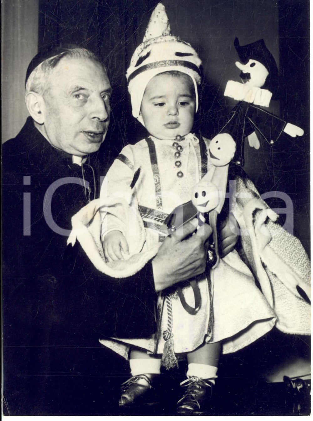 1959 BOLOGNA CARNEVALE - Card. Giacomo LERCARO con il piccolo Andrea MASCAGNI