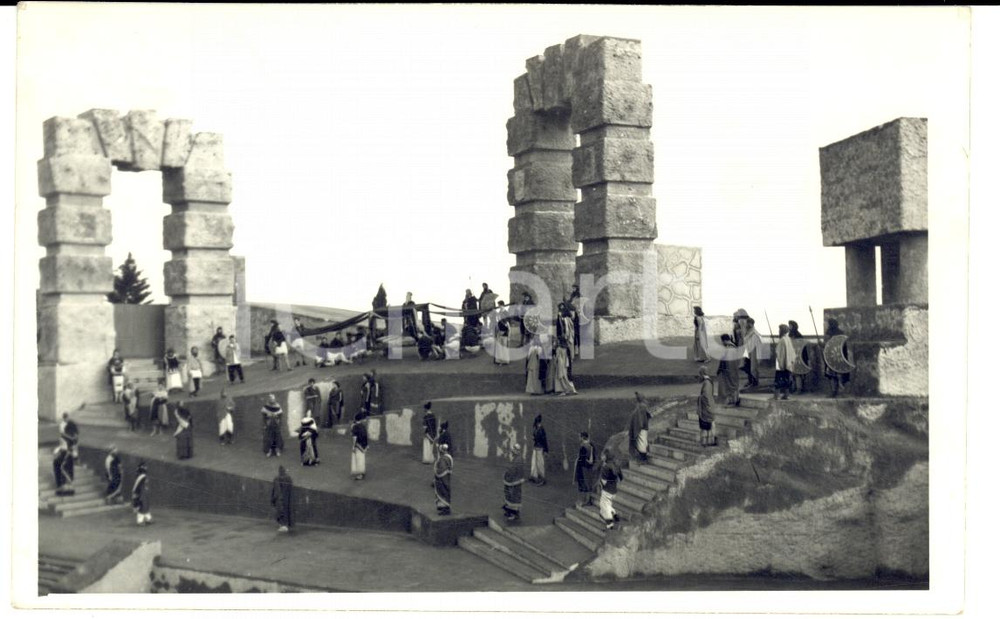 Cartolina originale da collezione 1950 SIRACUSA Spettacolo teatrale tra le rovine *Cartolina FP VG 1