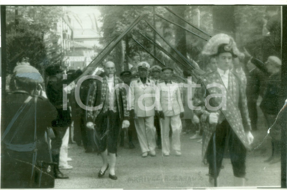 Fotografia d epoca originale 1939 ZARAUTZ SPAGNA Conte Galeazzo CIANO con Ramon SERRANO SUNER Telefoto 1