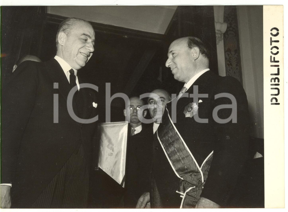 1954 ROMA Jeronimo REMORINO consegna a Mario SCELBA onorificenza argentina *Foto
