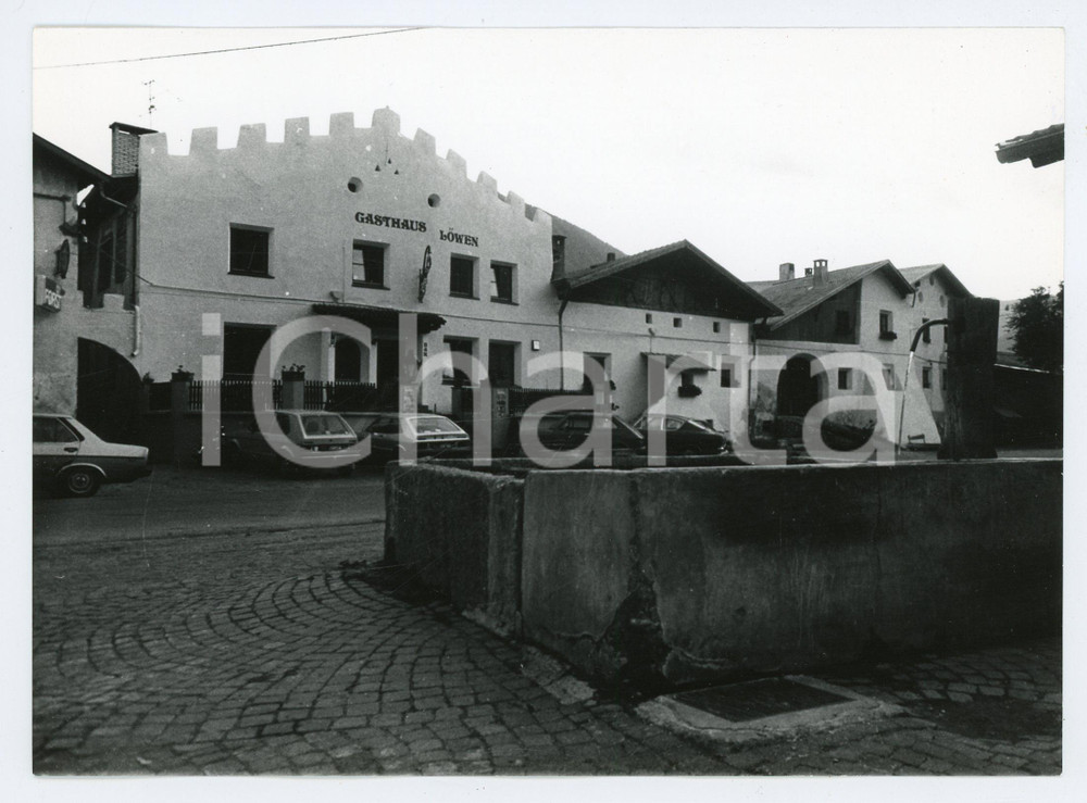Fotografia d epoca originale 1982 TARCES  ALTA VAL VENOSTA Gasthaus Lowen  Foto 17x13 cm 1