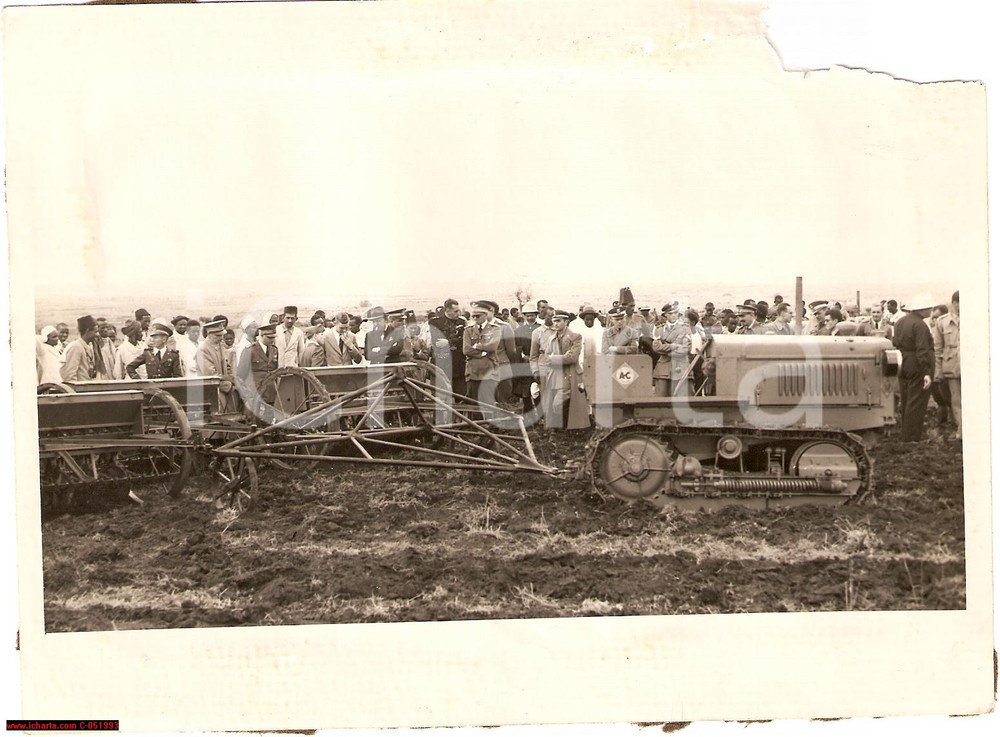 Fotografia d'epoca originale 1935 A.O.I. FADIS HARAR CAMPO SIMBA Primo solco FOTO 1