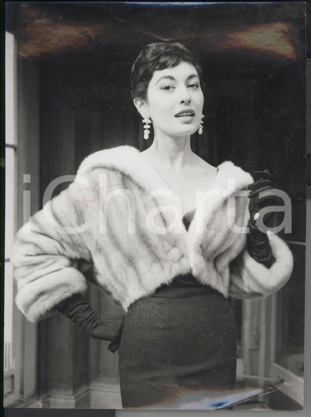 Fotografia d epoca originale 1956 LONDON Model wearing bolero by BRADLEY s fur collection Photo Fashion 1