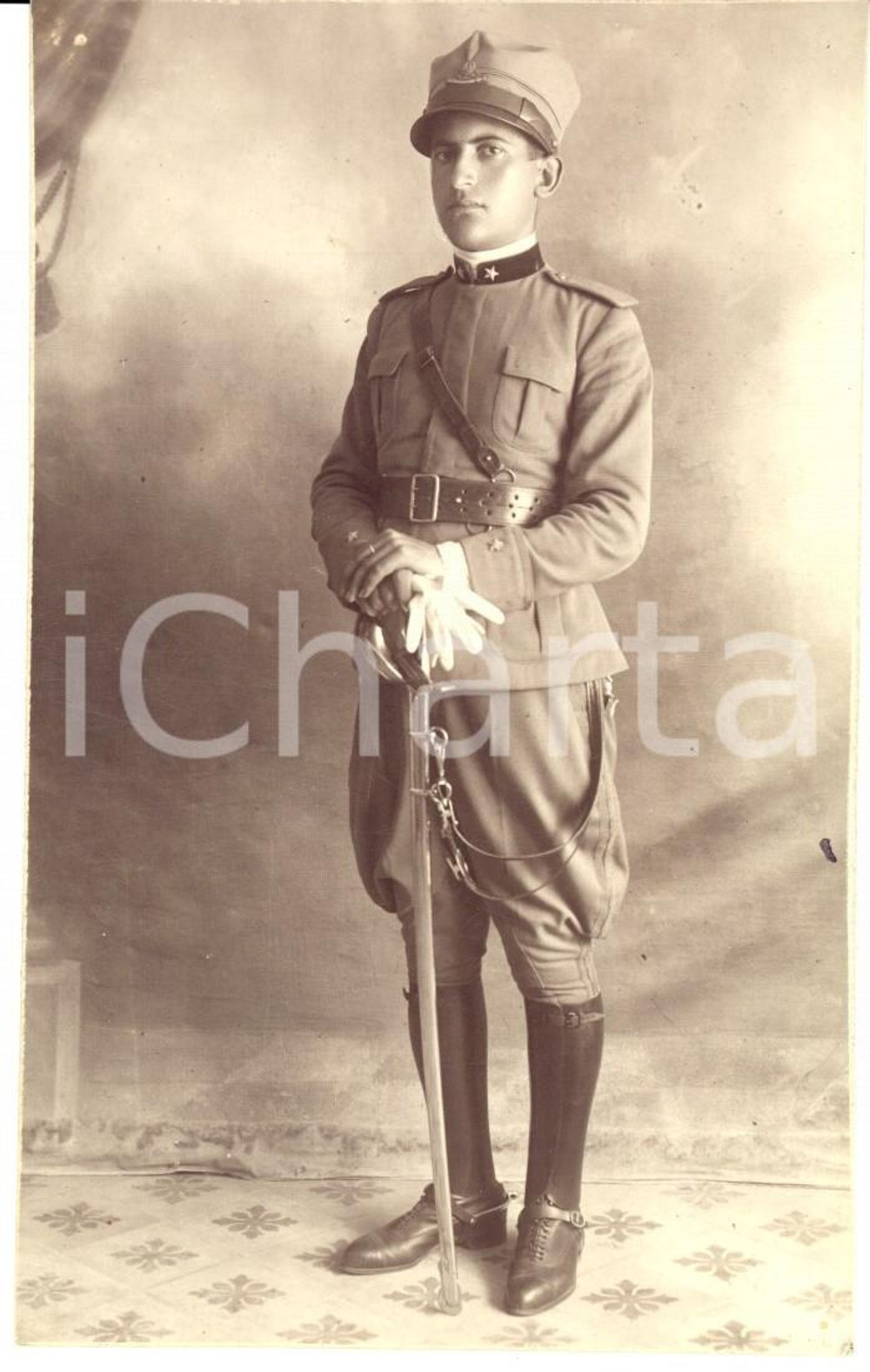 Fotografia d epoca originale 1923 REGGIO CALABRIA Ritratto di ufficiale carrista Foto A. VALENTI 1