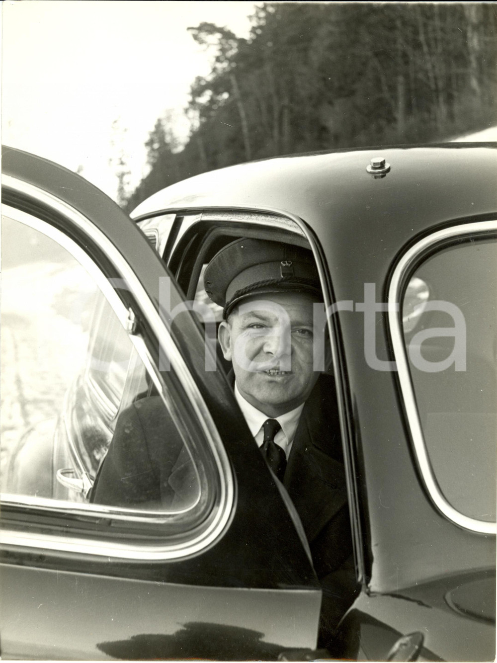 Fotografia d epoca originale 1945 ca VADUZ LIECHTENSTEIN Hugo HEREIN Autista della famiglia reale Foto 1
