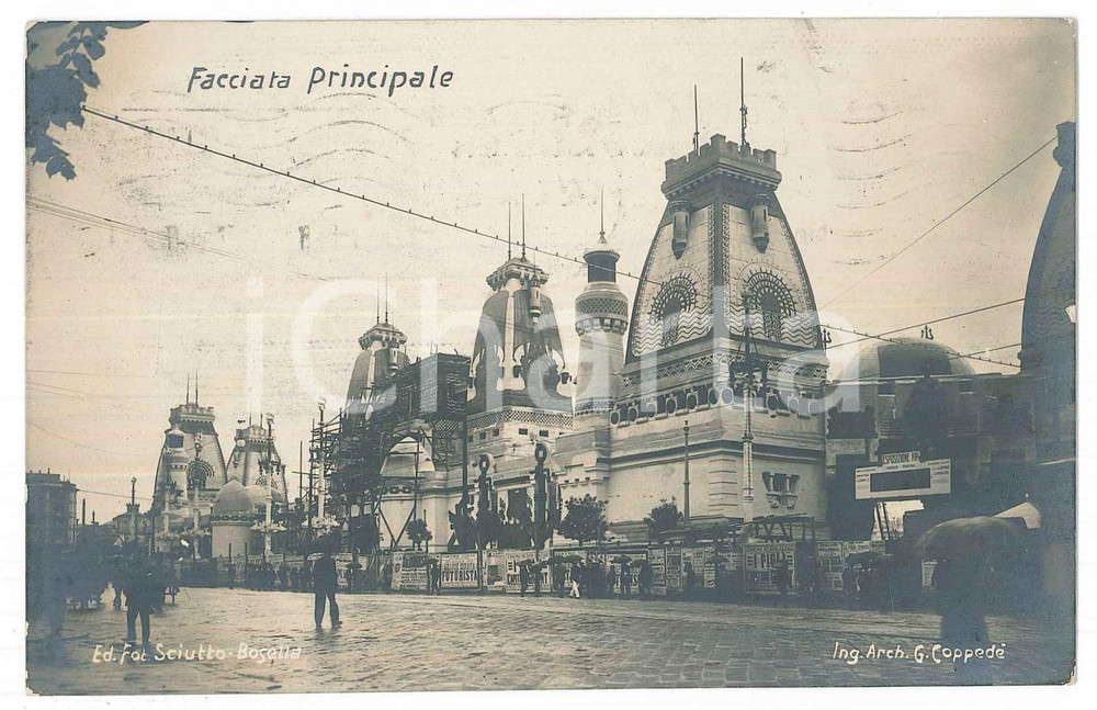 1914 GENOVA Esposizione Internazionale Marina- Facciata principale - Cartolina Cartolina d'epoca, viaggiata. EDITORE: Ed. Fot. Sciutto Bosella - Ing. Arch. Copped&eacute;  FAIR/discreto Lievi smussature agli angoli, macchia di bianchetto al verso Formato: 13x8 cm originale e autentica 1