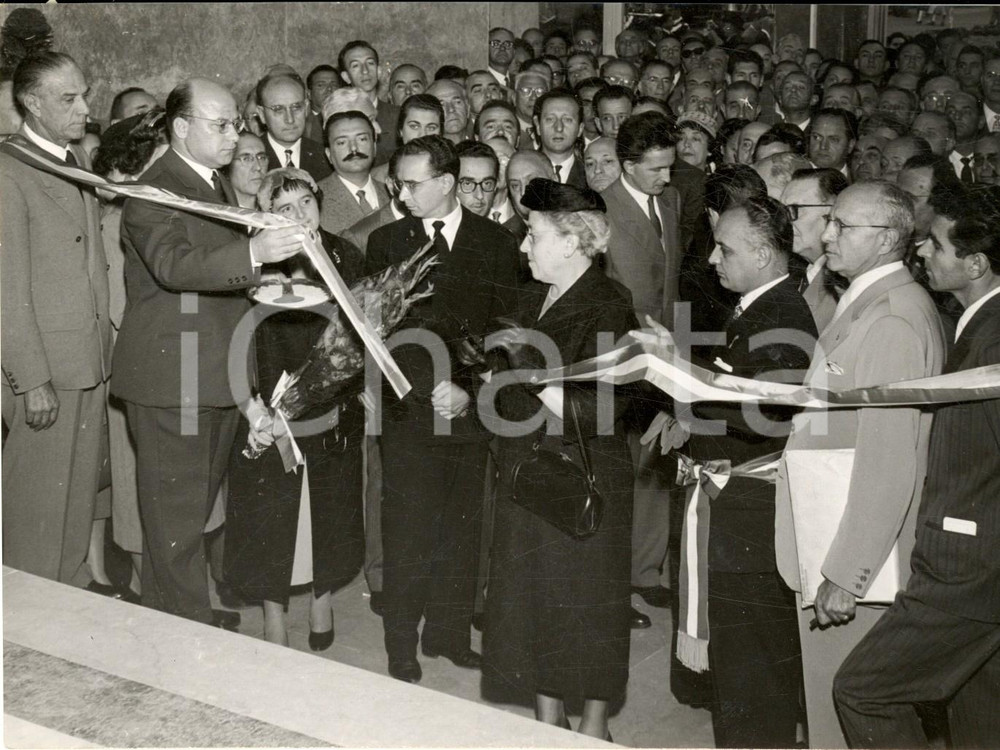 1956 STRESA Inaugurazione Congresso del Traffico - Moglie del sindaco SCOLARI