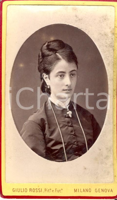 Fotografia d epoca originale 1890 ca GENOVA Ritratto di giovane donna con monile Fotografia GIULIO ROSSI 1