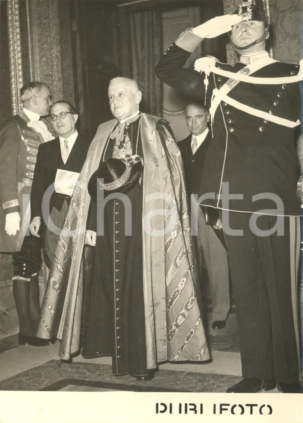 1953 ROMA Il nuovo nunzio apostolico mons. Giuseppe FIETTA al Quirinale *Foto