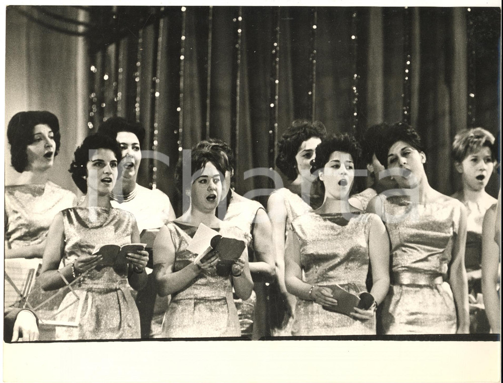 1960 FESTIVAL DI SANREMO Il coro di Franco POTENZA *Fotografia 24x18 cm