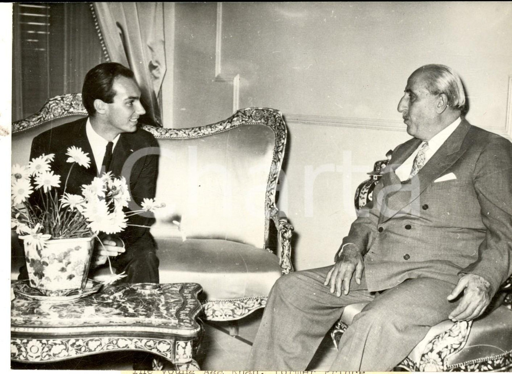 Fotografia d epoca originale 1959 DAMASCUS Prince Karim AGA KHAN with premier Shukri el KOUATLY Photo 18x13 1