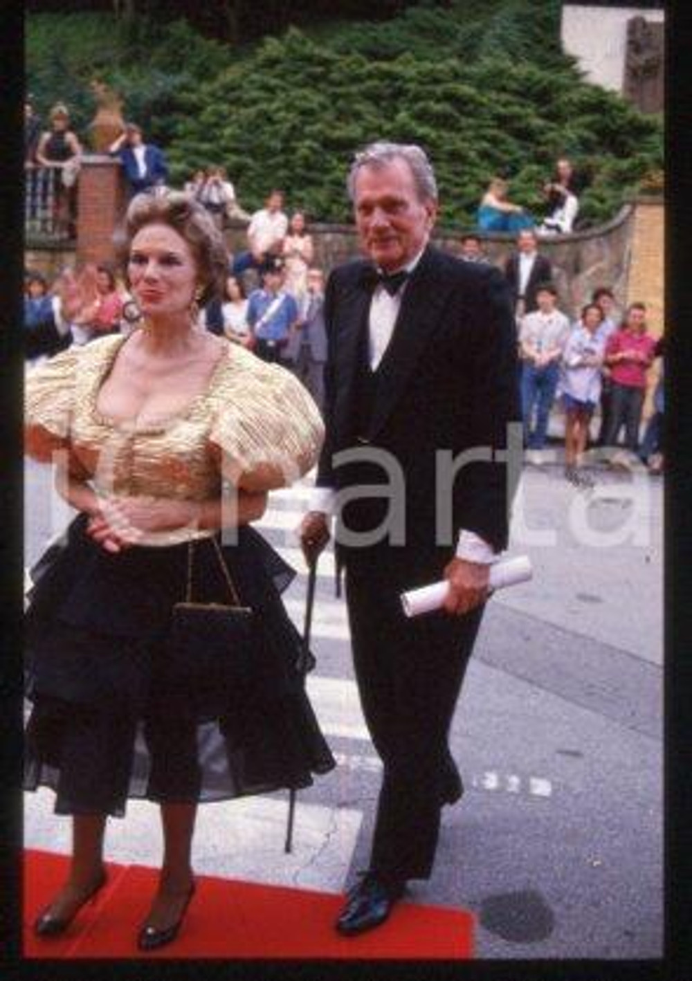 35mm vintage slide* 1981 ca CANNES Joseph COTTEN and Patricia MEDINA (27)
