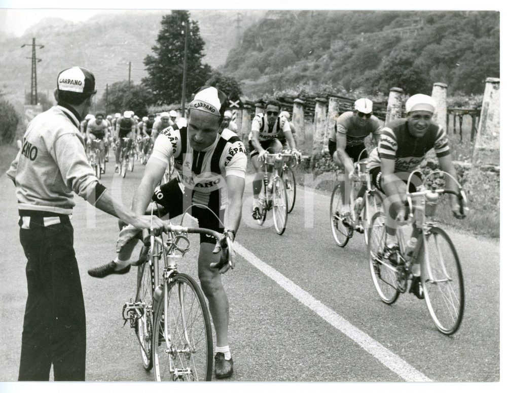1958 CICLISMO GIRO D'ITALIA Foratura di Joseph "Jef" PLANCKAERT *Foto 18x13 cm