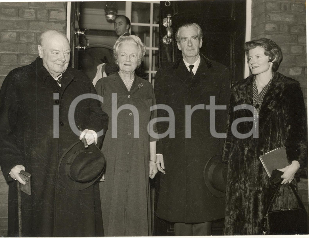 1958 LONDON Anthony EDEN ospite a pranzo a casa di Winston CHURCHILL - Foto