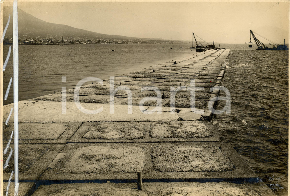 Fotografia d'epoca originale 1930 circa NAPOLI Breve tratto della Diga Foranea FOTO 1