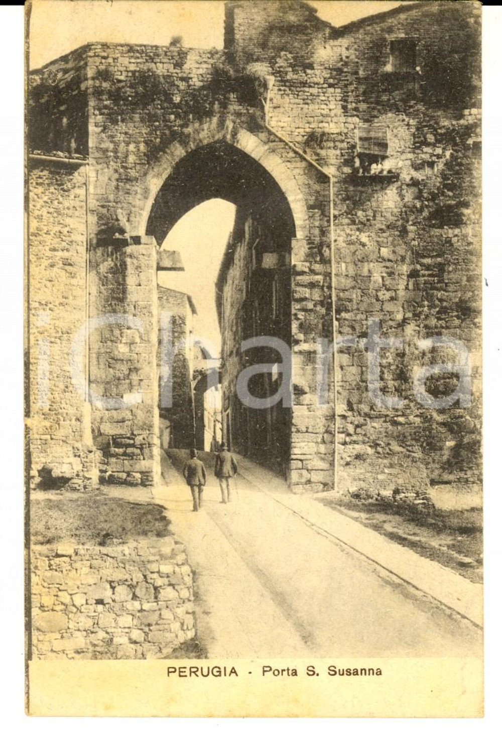 Cartolina originale da collezione 1920 PERUGIA Porta S. Susanna *Cartolina a Cesare SALADINI DE MORESCHI FP 1