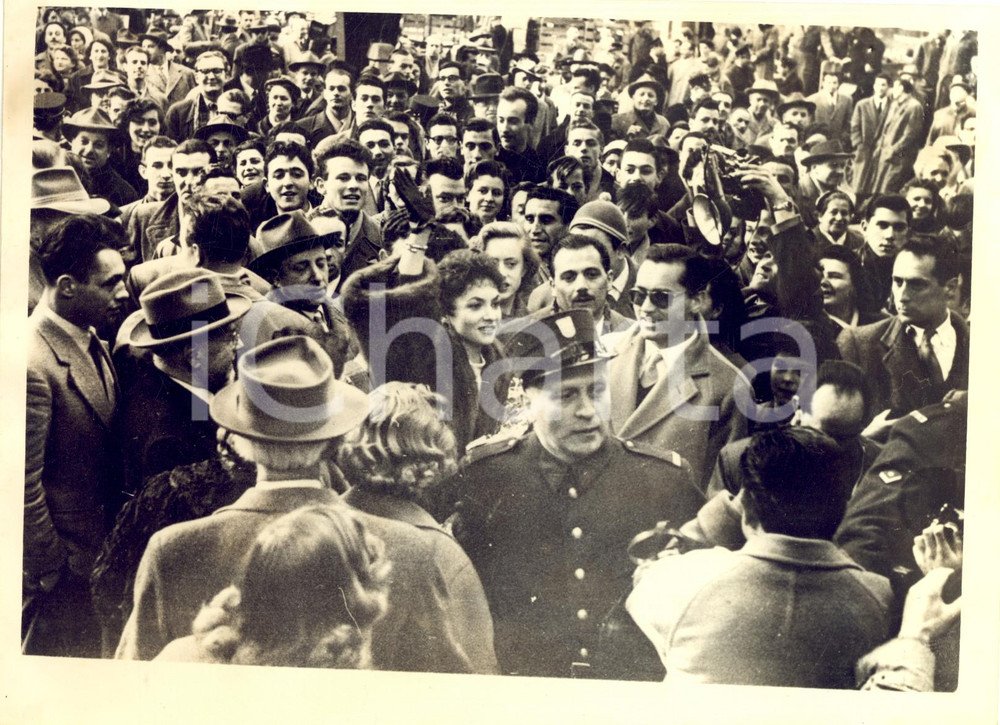 1956 ZURICH Arrival Gina LOLLOBRIGIDA for the preview of her latest film *Photo