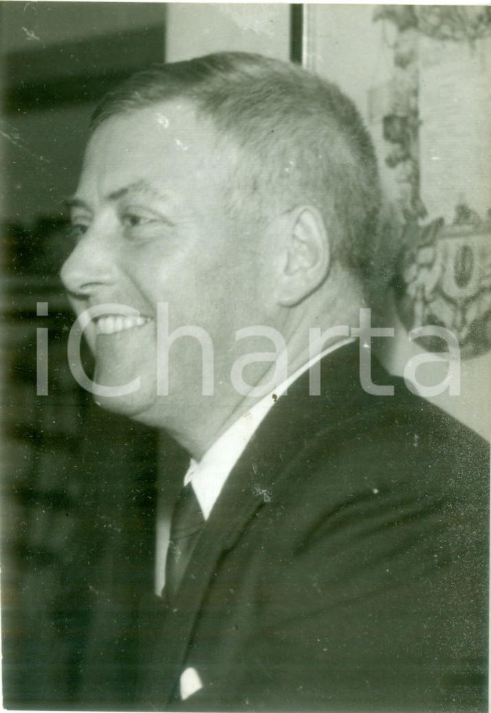 Fotografia d epoca originale 1957 PARIS Giornalista Yves GROSRICHARD vince il Prix Cazes Fotografia 1