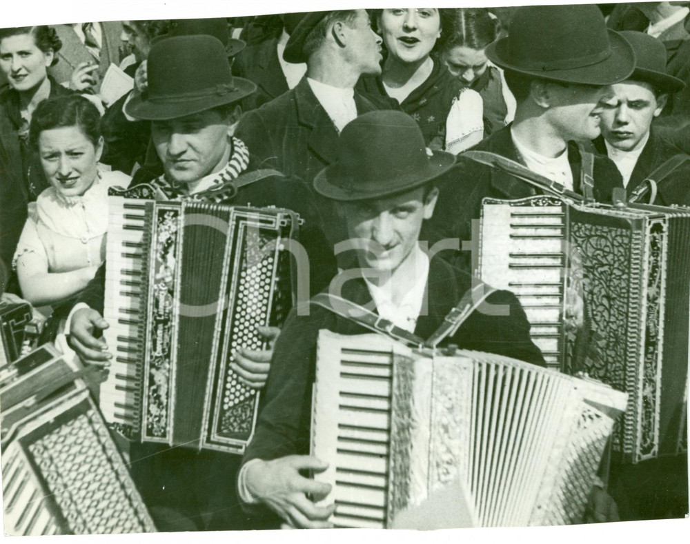 Fotografia d epoca originale 1937 MILANO Banda suonatori per Sagra del SOLLEONE Fotografia 1