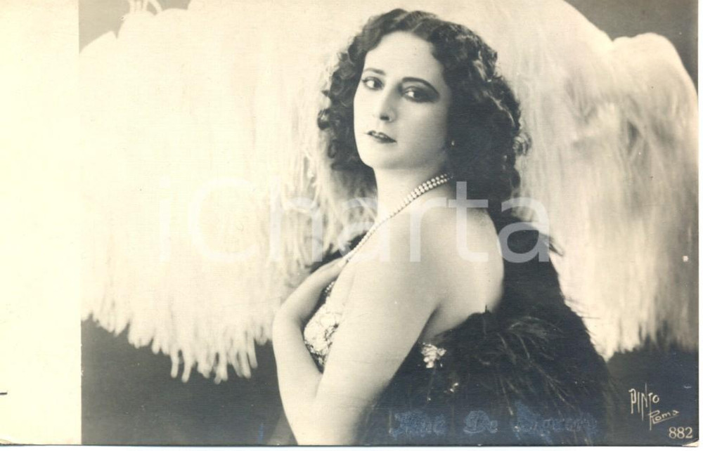 Cartolina originale da collezione 1930 ca CINEMA Rina DE LIGUORO Ritratto attrice in costume scena Cartolina FP NV 1