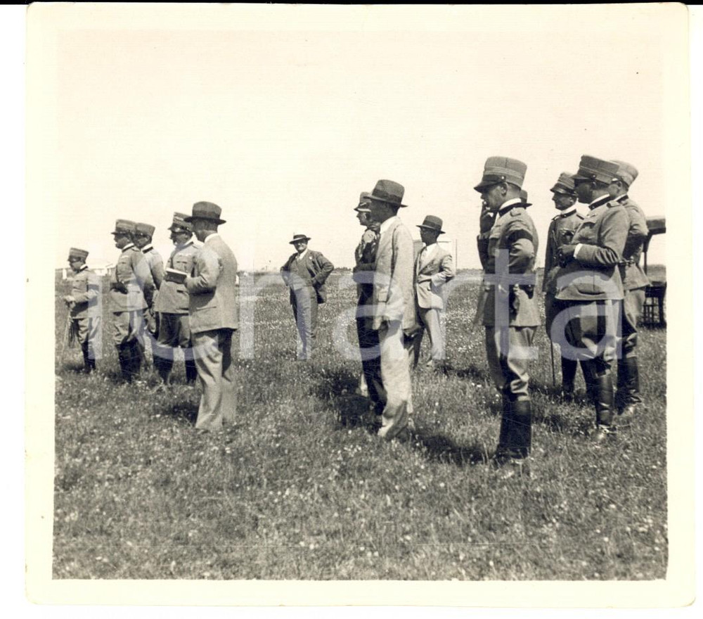 Fotografia d epoca originale 1934 NETTUNO Ufficiali alla presentazione modulatore radio BRAGANTINI Foto 13x11 1
