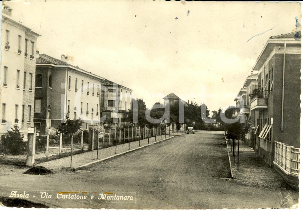 Cartolina originale da collezione 1954 ASOLA MN Via Curtatone e Montanara Cartolina FG VG 1