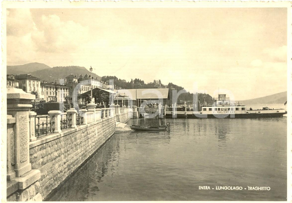 Cartolina originale da collezione 1940 VERBANIA Traghetto SAN CRISTOFORO sul lungolago di INTRA *Cartolina FG VG 1