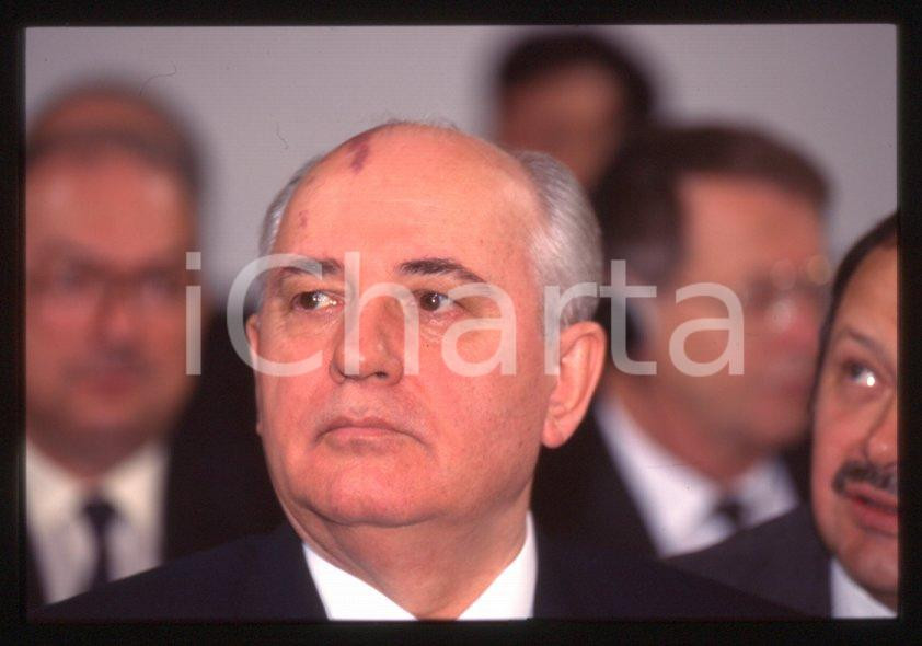Negativo, diapositiva originale 35mm vintage slide 1994 RIMINI “Pio Manzù” Michail GORBACHEV Ritratto 1 1