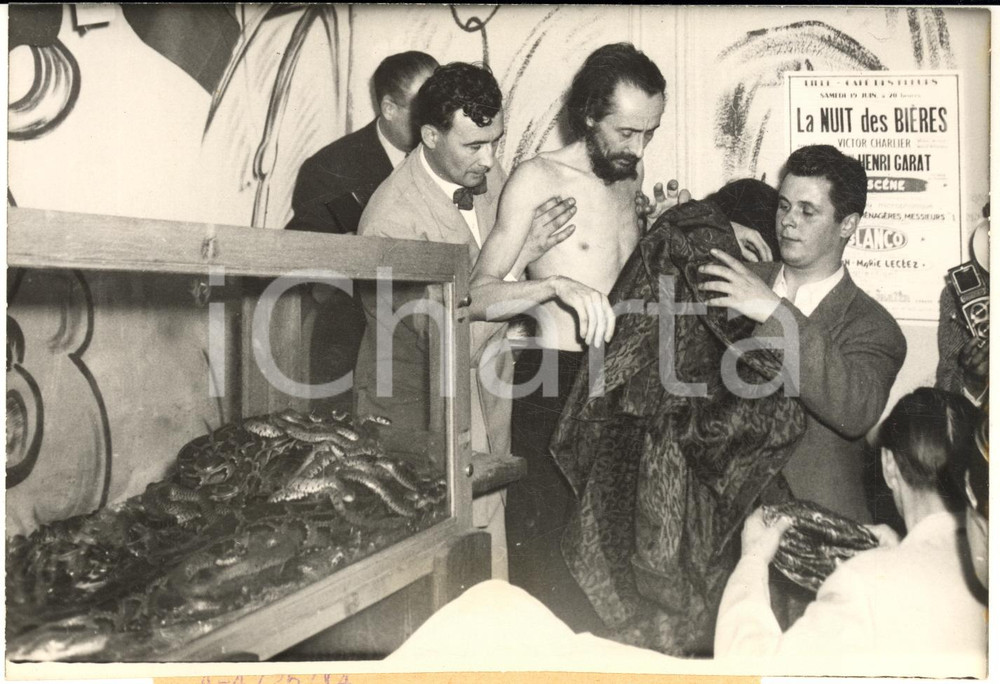 1954 FRANCE Fachiro BURMAH batte record mondiale del digiuno - Foto 18x13 cm