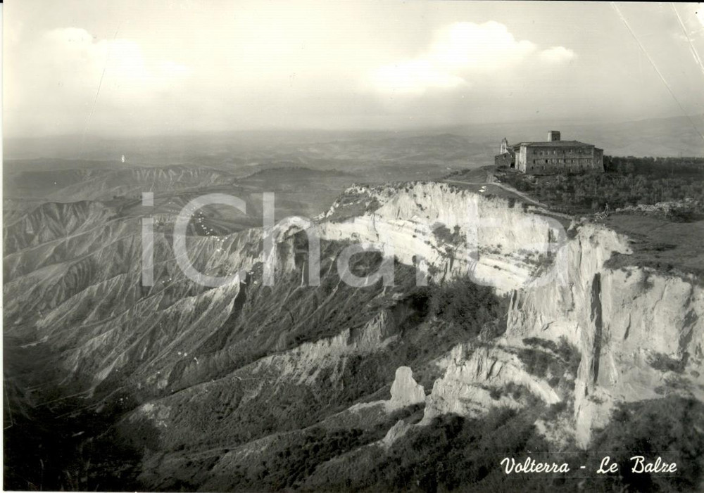 Cartolina originale da collezione 1950 ca VOLTERRA PI Veduta delle BALZE con Badia CAMALDOLESE Cartolina FG NV 1