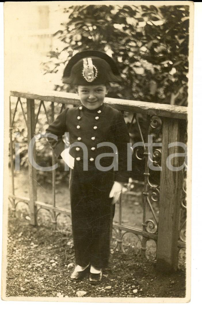 Fotografia d epoca originale 1930 ca TRENTINO ? Fabio COLUMELLA piccolo carabiniere Fotografia FP 1
