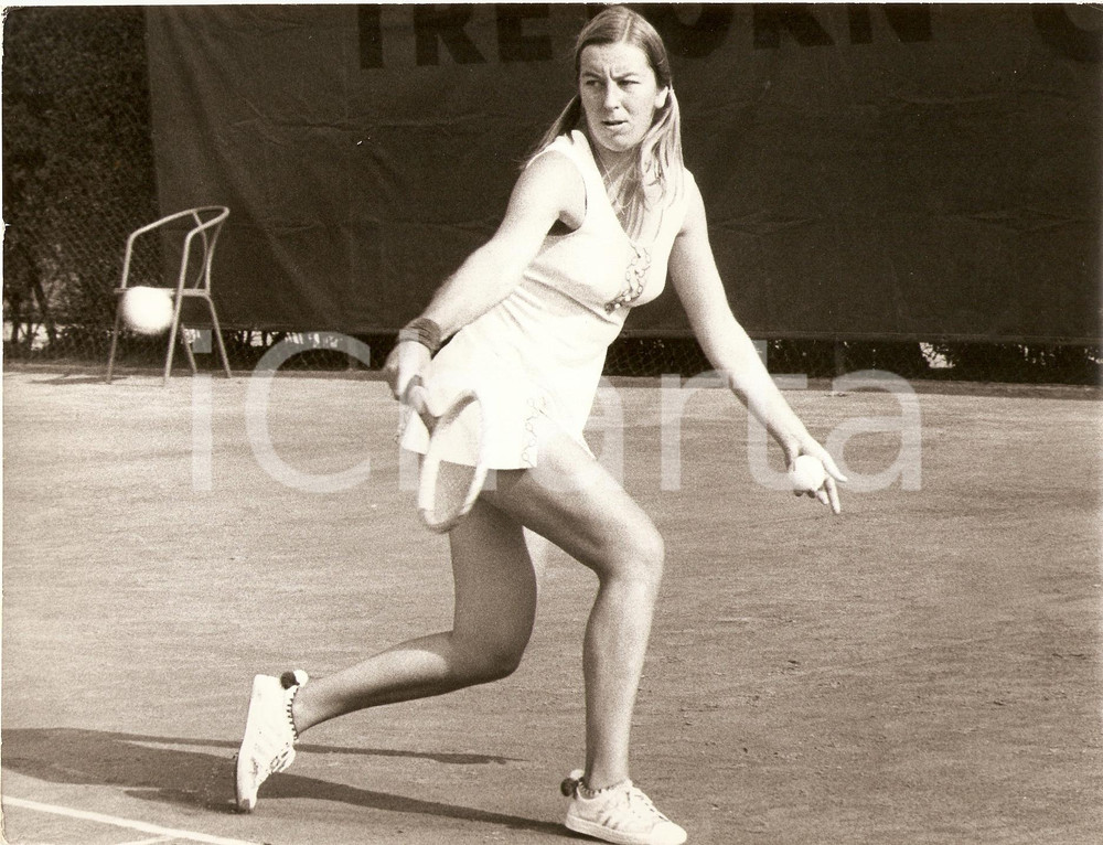 Fotografia d epoca originale 1980 ca INGHILTERRA Tennis Glynis COLES durante allenamento Fotografia 1