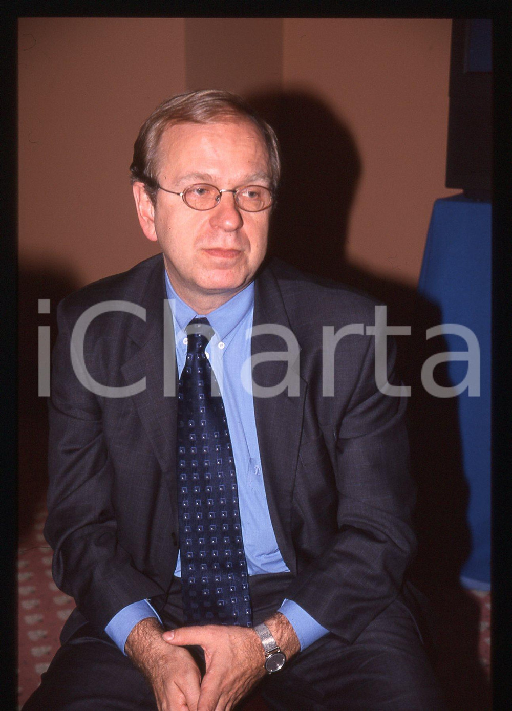 35mm vintage slide* 1995 ca COSTUME - Erkki LIIKANEN