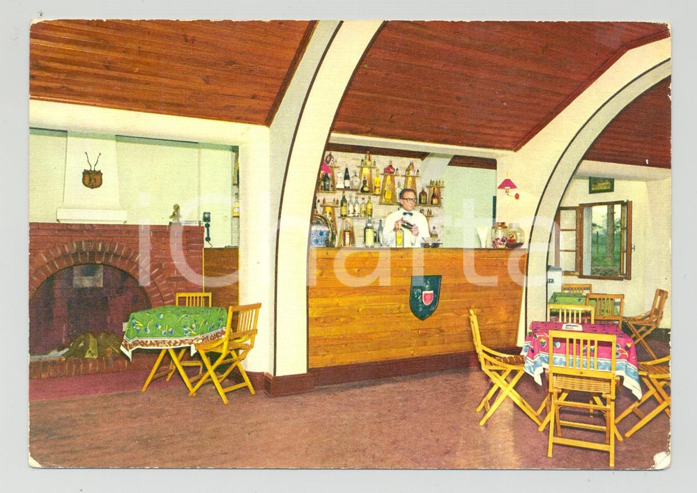 Cartolina originale da collezione 1950 PIANI DI PRAGLIA CERANESE interno di un locale  Cartolina FG 1