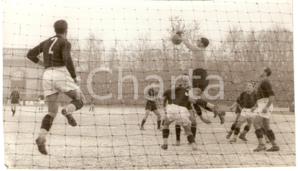 Fotografia d epoca originale 1940 MILANO Calcio AMBROSIANA  BOLOGNA Parata Pietro FERRARI Fotografia 1