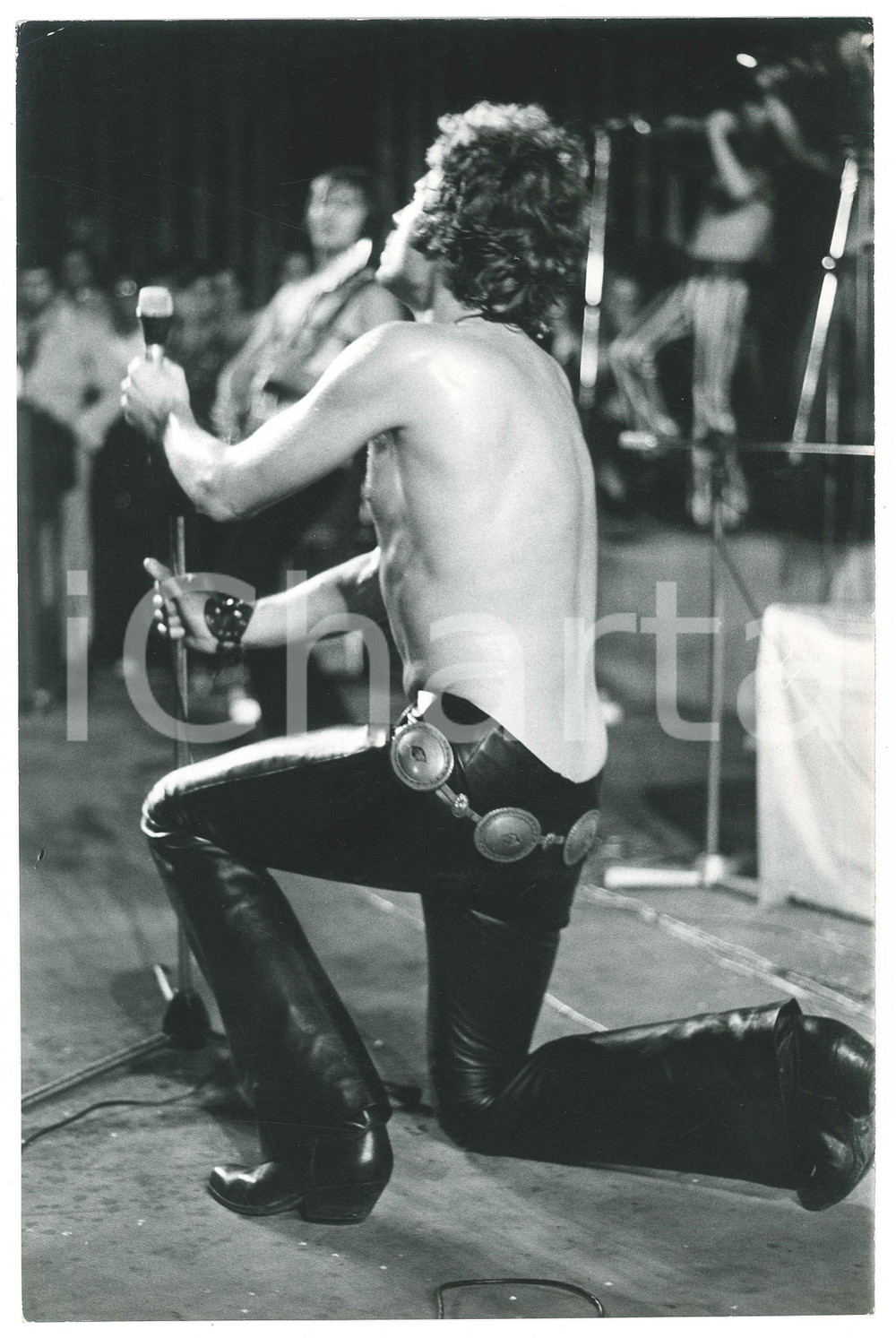 Fotografia d epoca originale 1970 PALERMO Festival Pop  Johnny HALLYDAY in concerto 5 Foto 20x30 cm 1