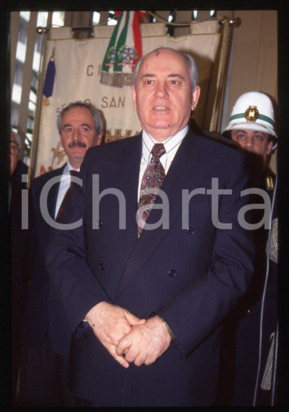 Fotografia d epoca originale 35mm vintage slide 1995 SESTO SAN GIOVANNI  Visita Michail GORBACHEV 12 1